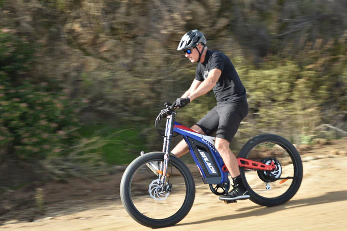SPLACH PATRIOT: Powerful 1500W Motor for Fast and Long-Ranged Travel