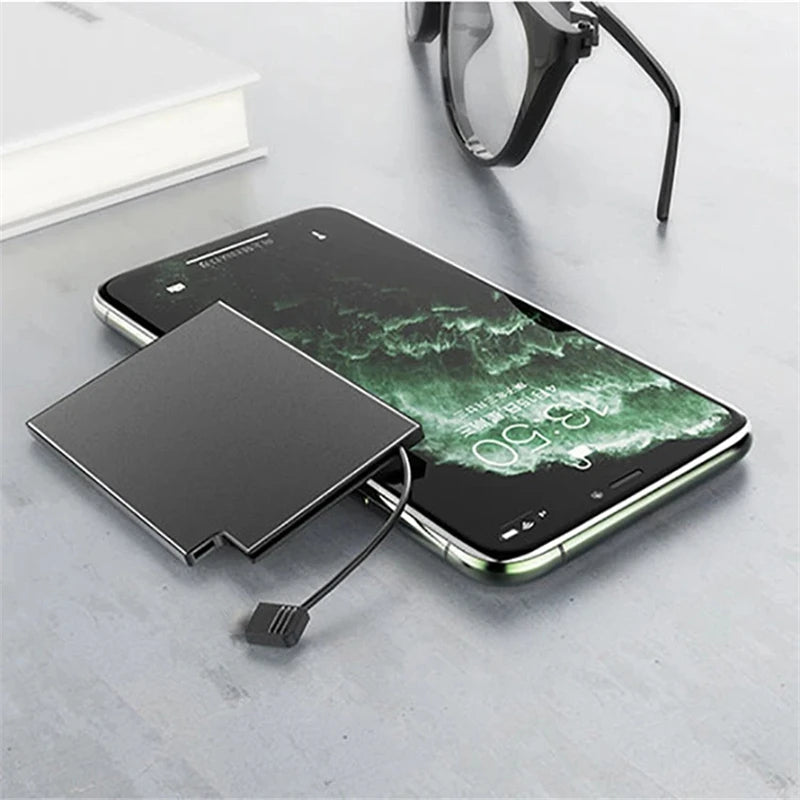Ultra Thin Slim Credit Card Powerbank Size 5000mAh Slim Built in Cable Fast Charging Portable Charger Mini Power Bank