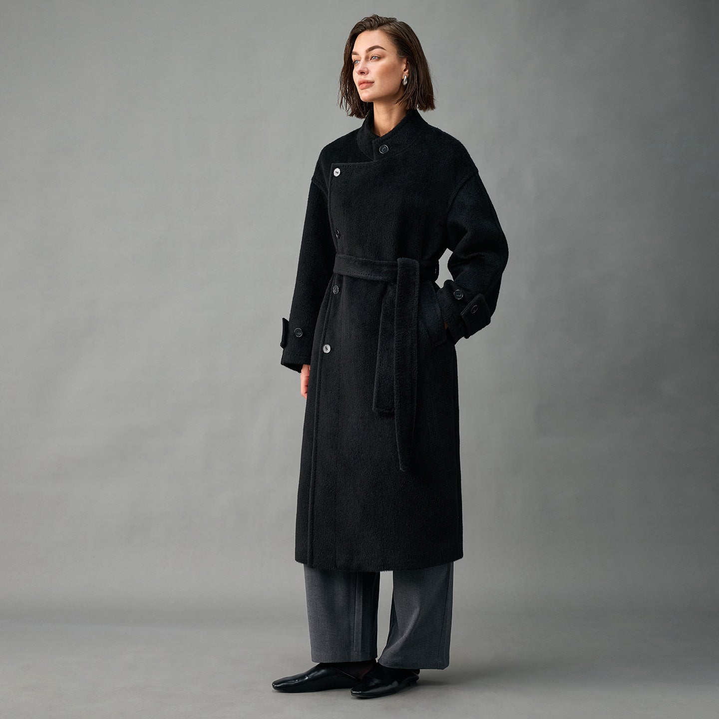 Lined, Thickened, Warm Autumn and Winter New Alpaca Wool Coat for Women with Partial Placket and Tie, Peruvian Alpaca Wool Coat