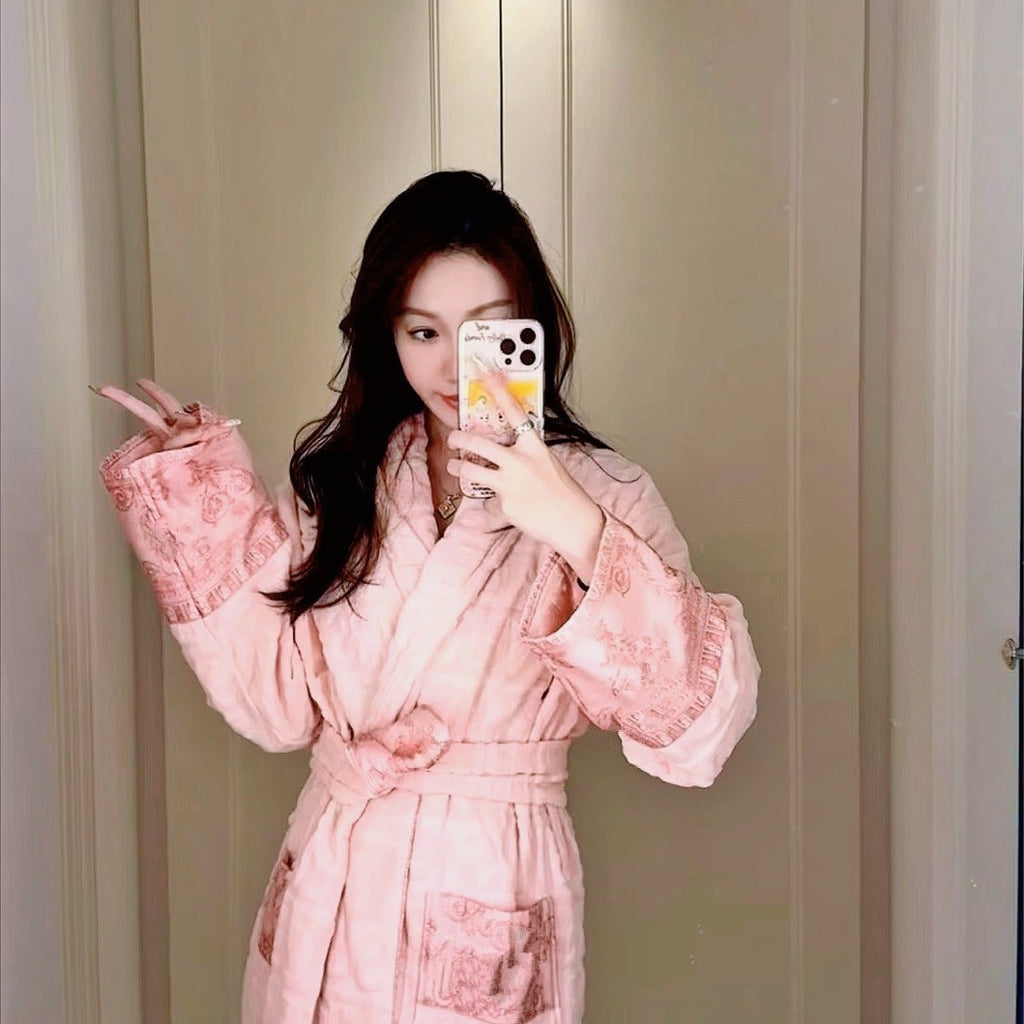 Cross-Border E-Commerce Pure Cotton Bathrobe Towel Material Unisex All-Season Lettered Bathrobe Van's Long-Style Couple's Bathrobe