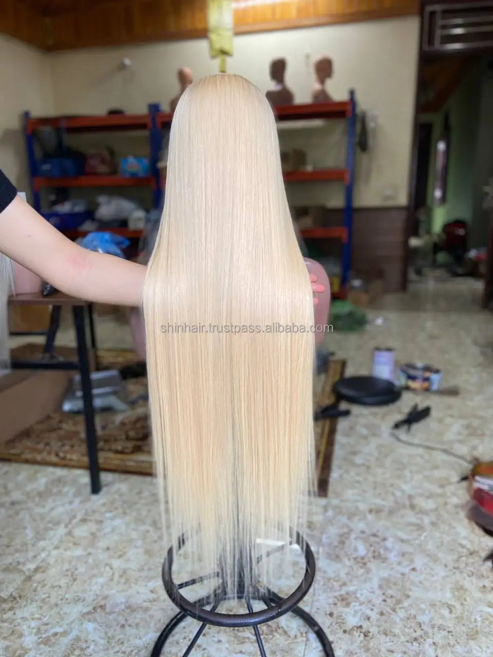 Human Hair Wigs Blonde HD Lace Transparent Lace Front Wigs Long Straight Weft Length 8-32 Inches 180% Density