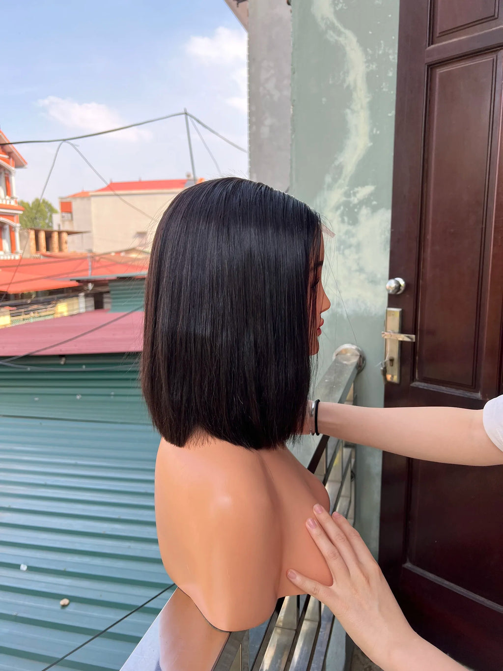 Wholesale Vietnamese Short Bob Glueless Natural Human Hair Wigs Already Machine Made Wigs Raw Vietnamese Lace Bob Wigs