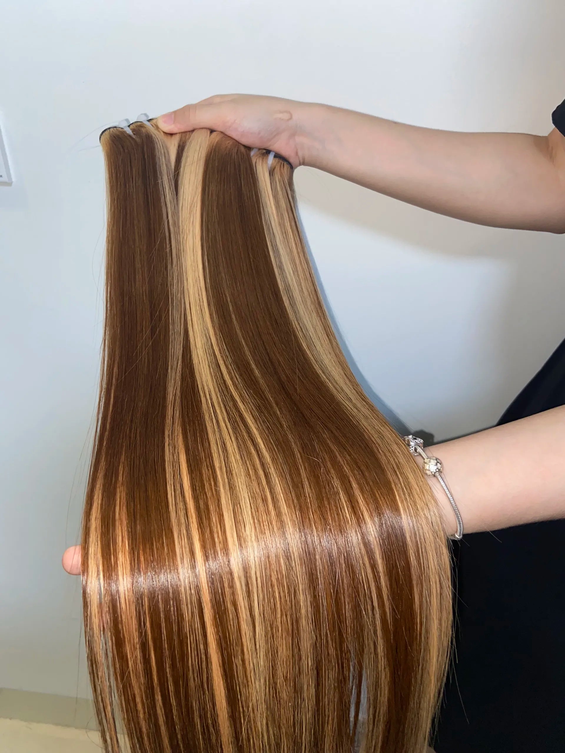 Gorgeous Fast Shipping Unprocessed Bone Straight Vietnamese Human Hair Wigs Human Hair Lace Front Cuticle Aligned Hair