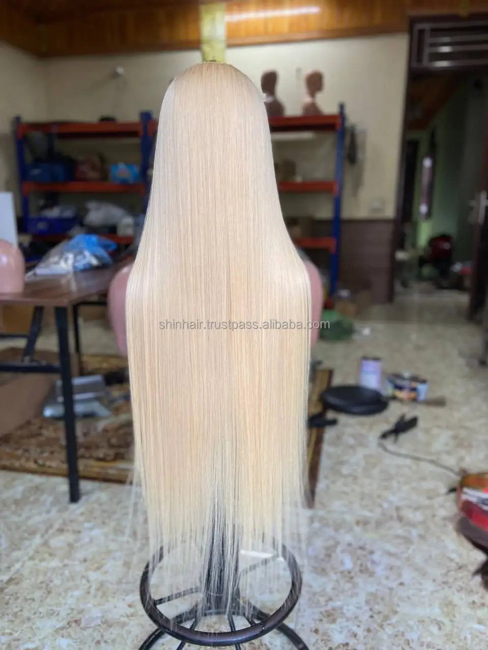 Human Hair Wigs Blonde HD Lace Transparent Lace Front Wigs Long Straight Weft Length 8-32 Inches 180% Density