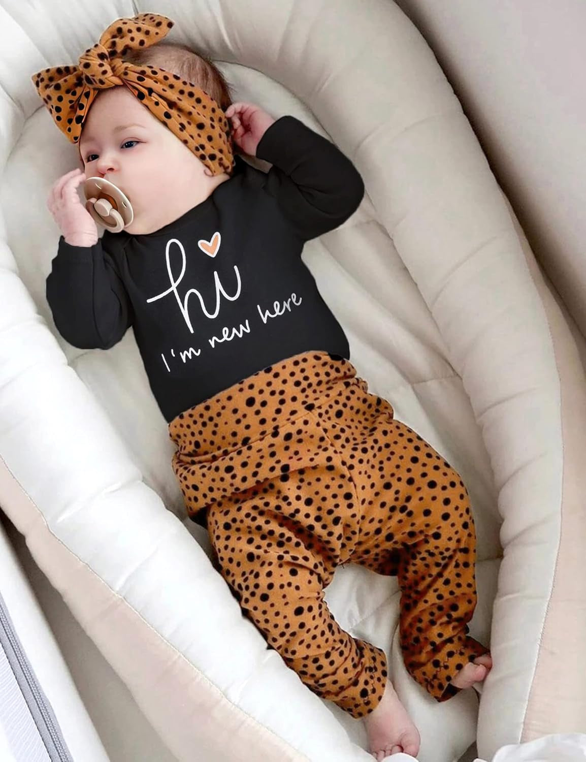 KANGKANG Newborn Baby Girl Clothes Hi I'M New Here Newborn Outfit Infant Romper Floral Pants Cute Baby Girl Outfits 4PC Set